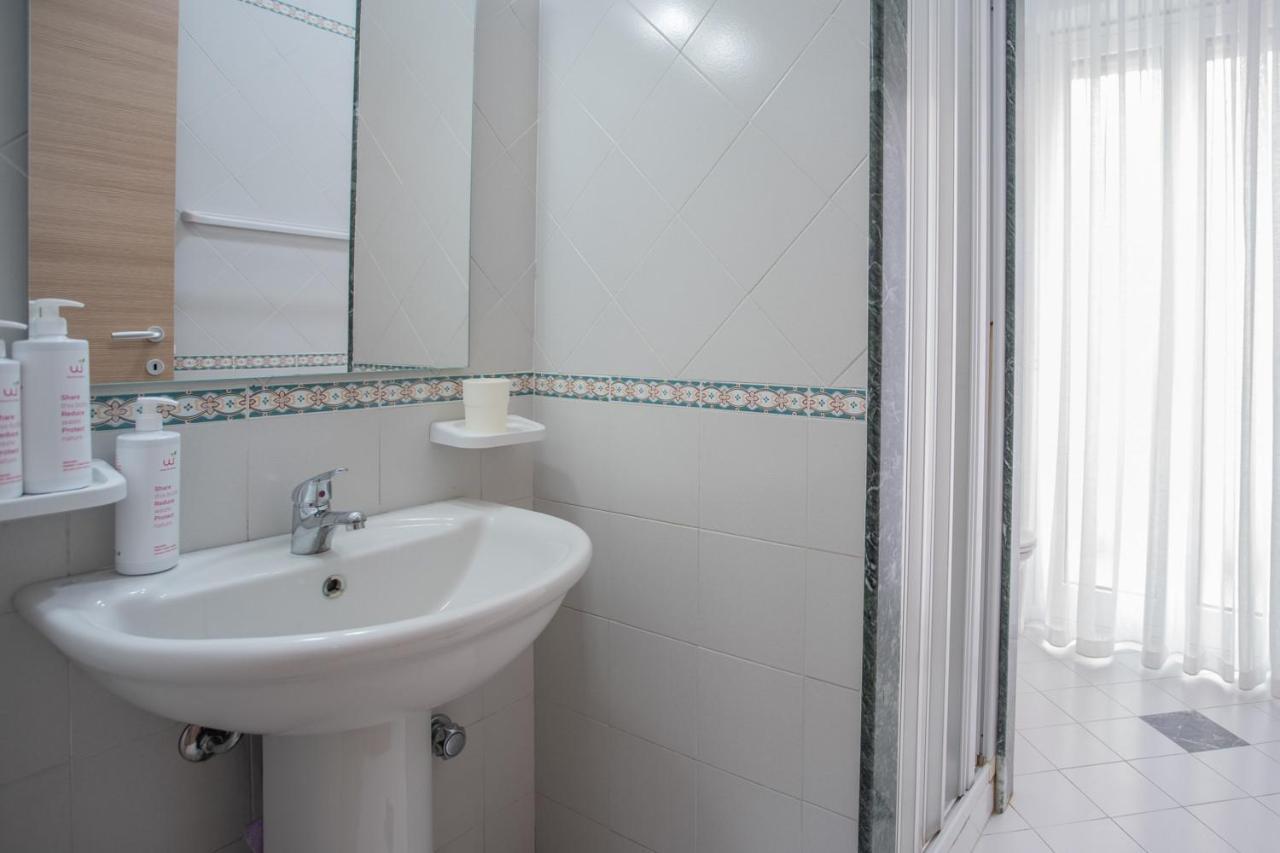 Seaview Rooms In The Center By Wonderful Italy Cefalù Esterno foto